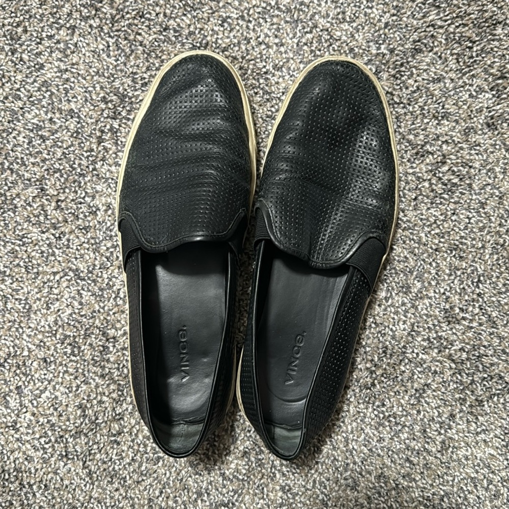 Vince leather black sneakers